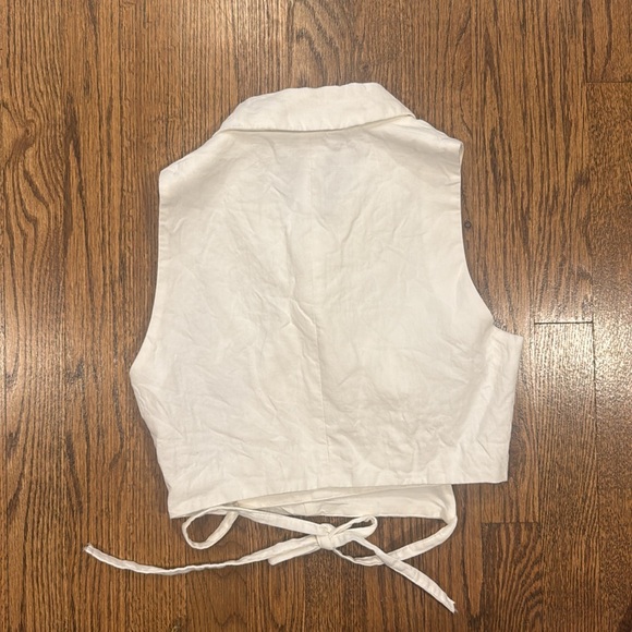 Zara white Tailored linen blend wraparound vest cropped size medium - Picture 7 of 7